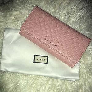 Gucci Microguccissima Wallet